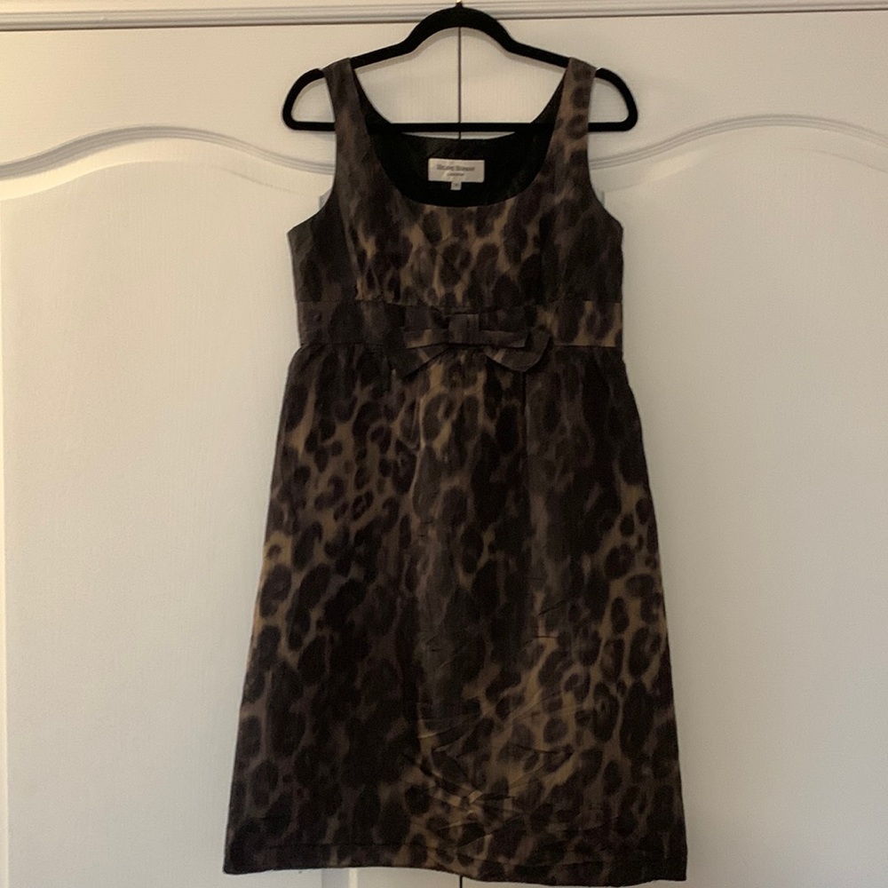 EUC Helene Berman sleeveless animal print dress